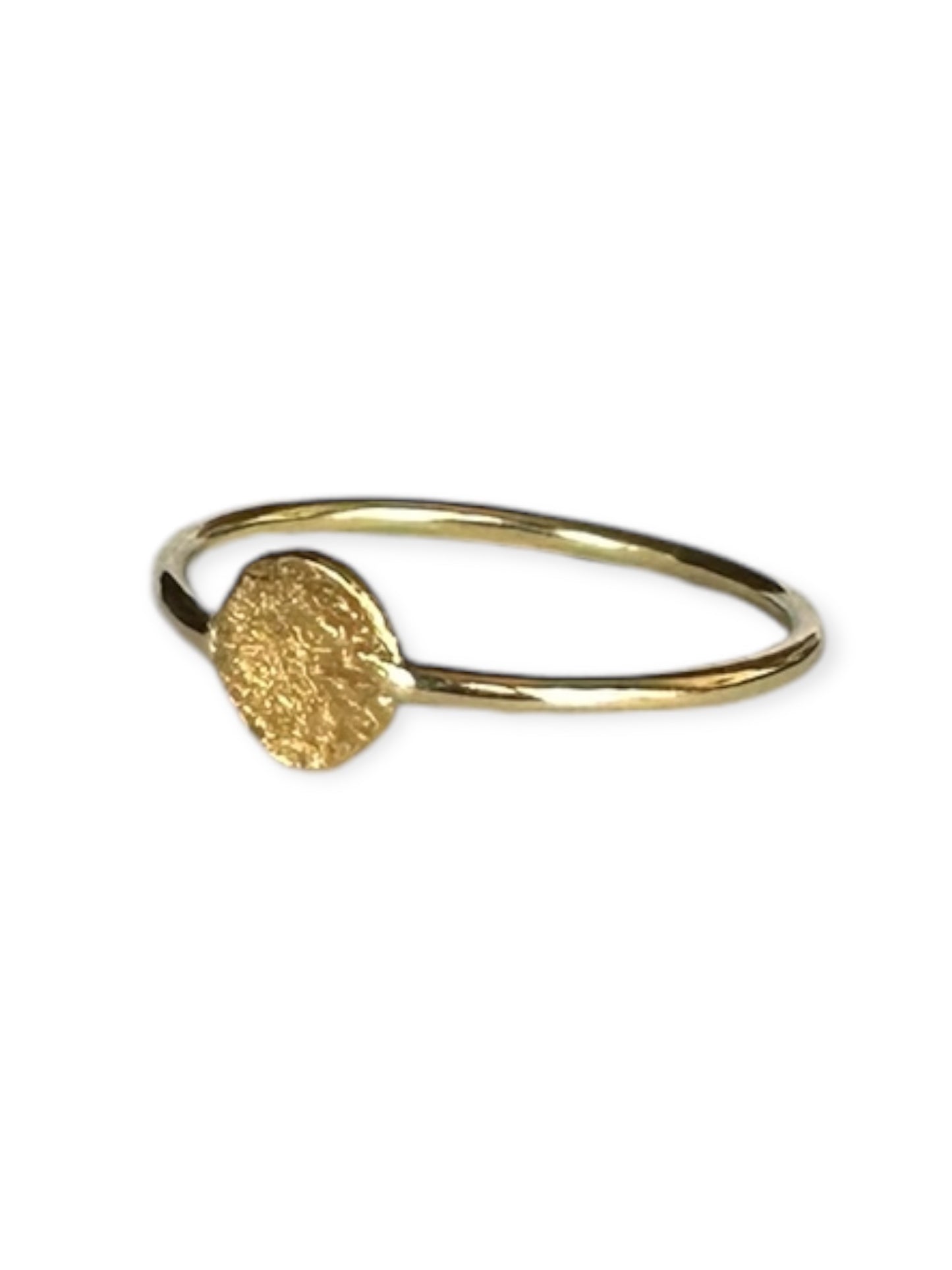 Ring Feingold recycelt nachhaltig Berlin Goldschmied Schmuck