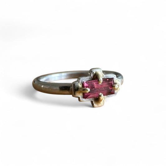 Ring mit rotem Turmalin