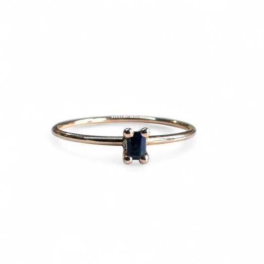 Ring Goldschmied Berlin Saphir Schmuck 