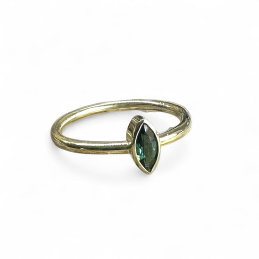 Ring Schmuck nachhaltig Berlin Goldschmied recycelt Gold